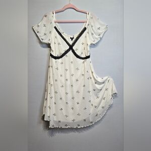 Torrid White and Black Dress